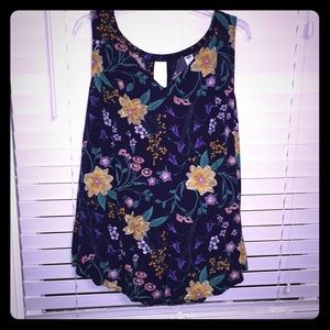 Old Navy blue floral print v-neck tank